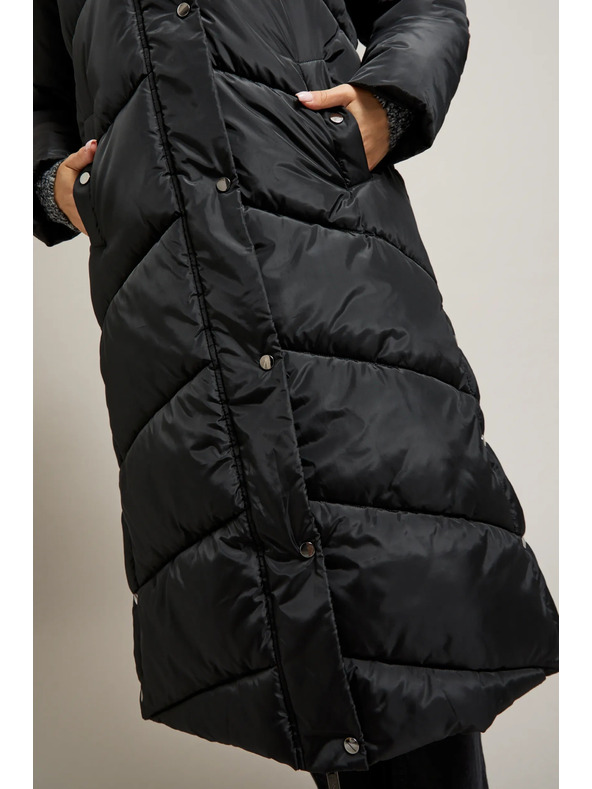 Moodo Dlhá prešívaná bunda s kapucňou čierna Moodo