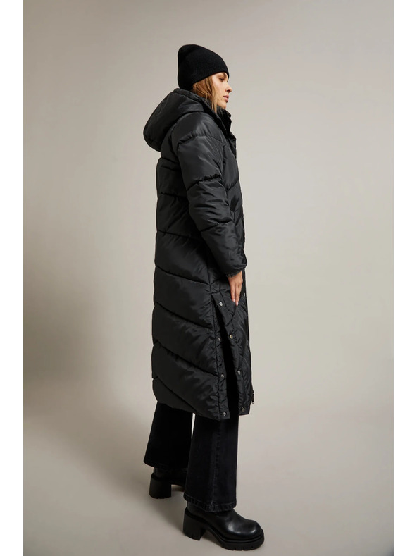 Moodo Dlhá prešívaná bunda s kapucňou čierna Moodo