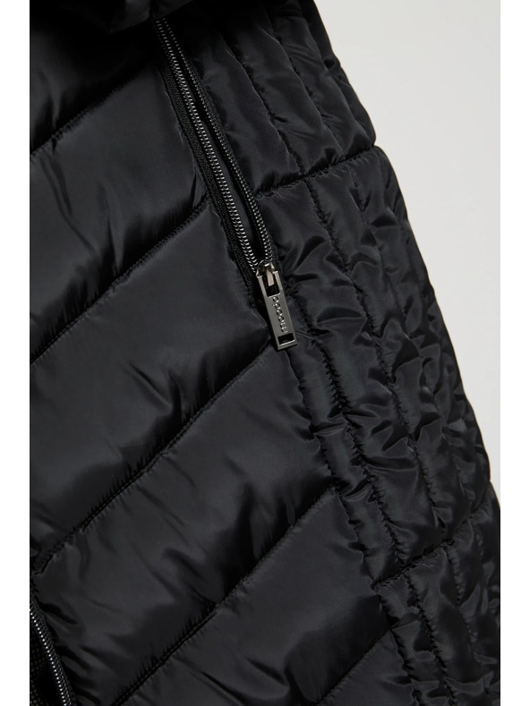 Moodo Prešívaná bunda s kapucňou a zapínateľnými vreckami čierna Moodo