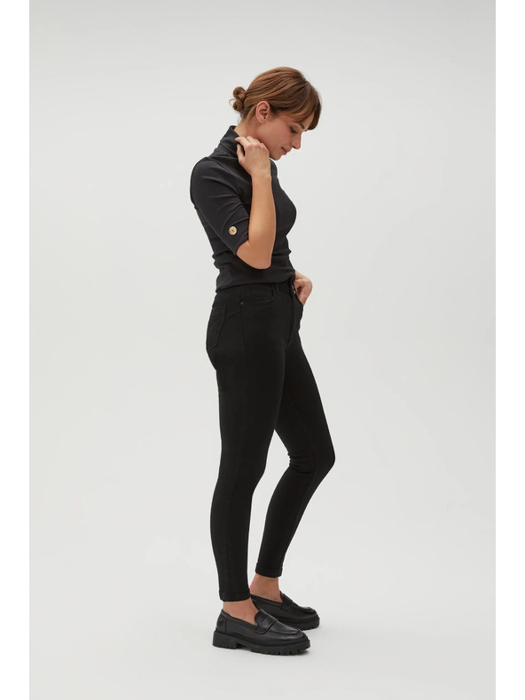 Moodo Hladké úzke čierne džínsy Moodo