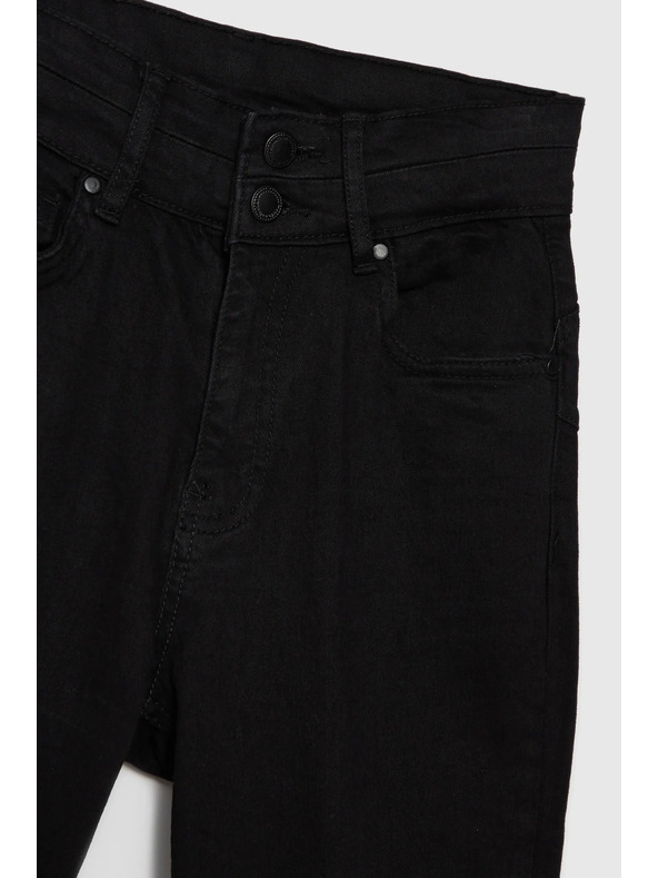 Moodo Hladké úzke čierne džínsy Moodo