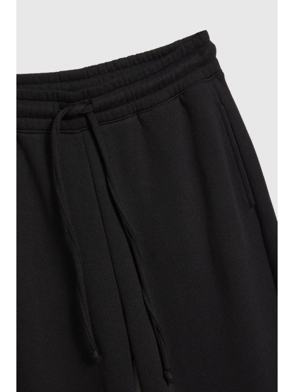 Moodo Čierne tepláky Moodo