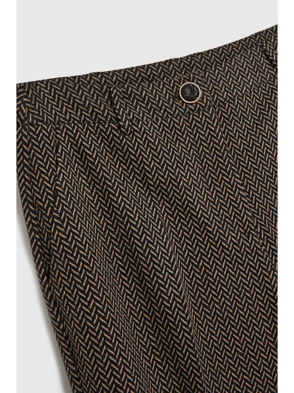 Moodo Cigaretové nohavice zdobené metalickou niťou čierne Moodo