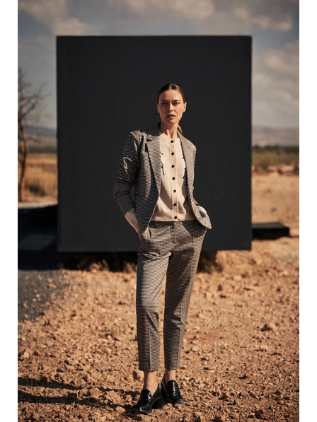 Moodo Elegantné béžové nohavice v pepito vzore Moodo