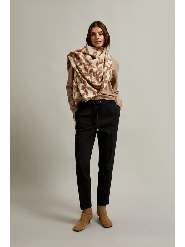 Moodo Čierne nohavice s rovnými nohavicami a opaskom Moodo