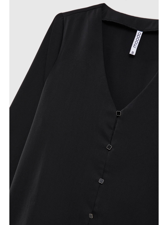 Moodo Hladká košeľa s ozdobnými gombíkmi čierna Moodo