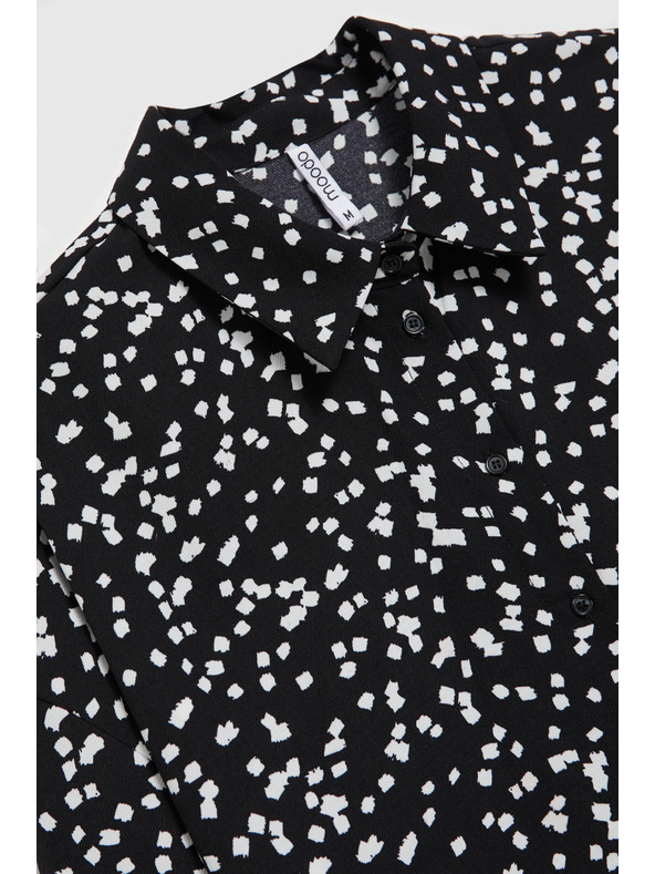 Moodo Čierna košeľa so vzorom s golierom Moodo