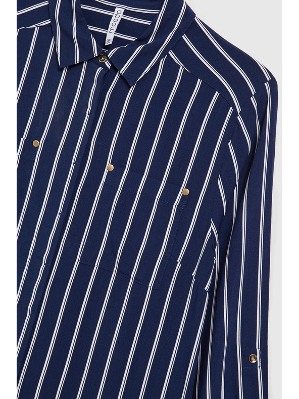 Moodo Tmavmodrá pruhovaná košeľa s vreckami Moodo