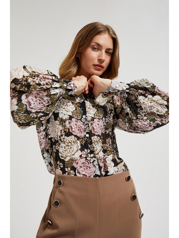 Moodo Plisovaná košeľa s kvetinovým vzorom a bublinkovými rukávmi čierna Moodo