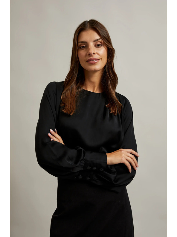 Moodo Elegantná košeľa čierna s naberanými rukávmi Moodo