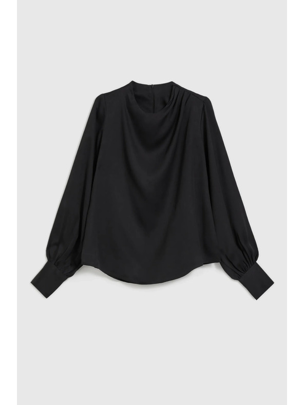 Moodo Elegantná košeľa čierna s naberanými rukávmi Moodo