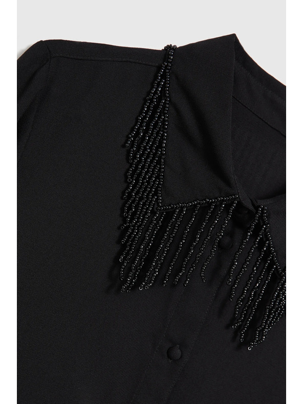 Moodo Čierna blúzka s ručne prišívanými korálkami Moodo