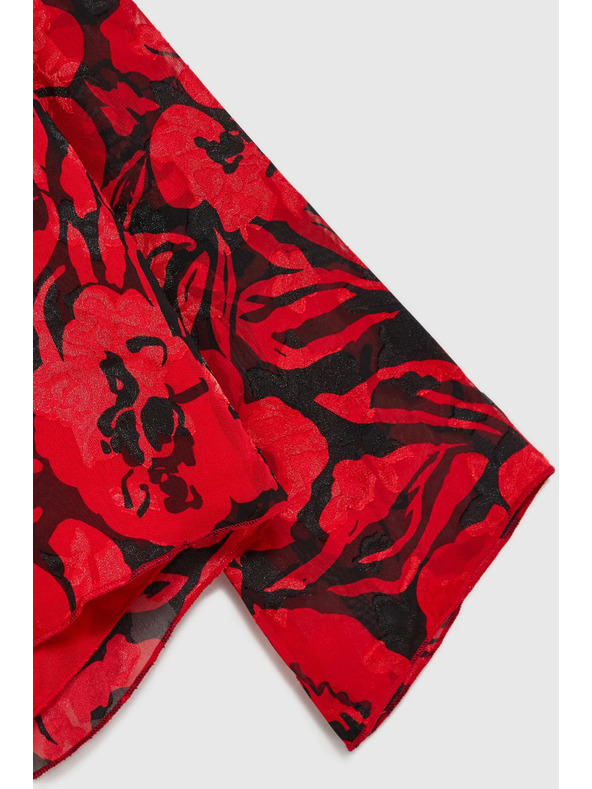 Moodo Čierna košeľa Moodo s kvetinovým vzorom a širokými rukávmi