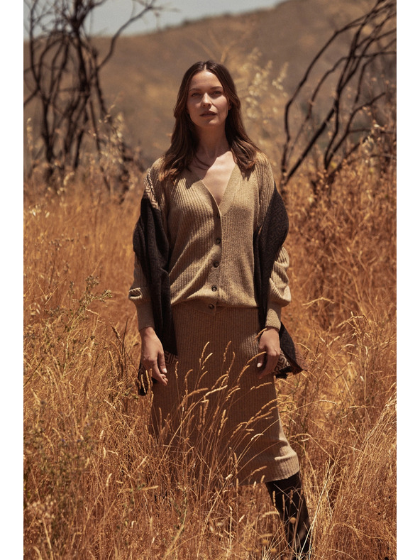 Moodo Úpletová midi sukňa béžová Moodo