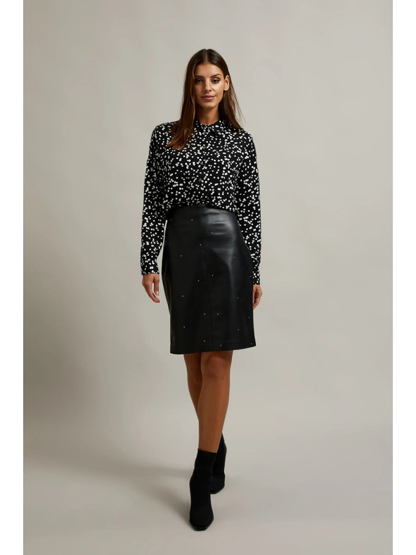 Moodo Voskovaná ceruzková sukňa čierna Moodo