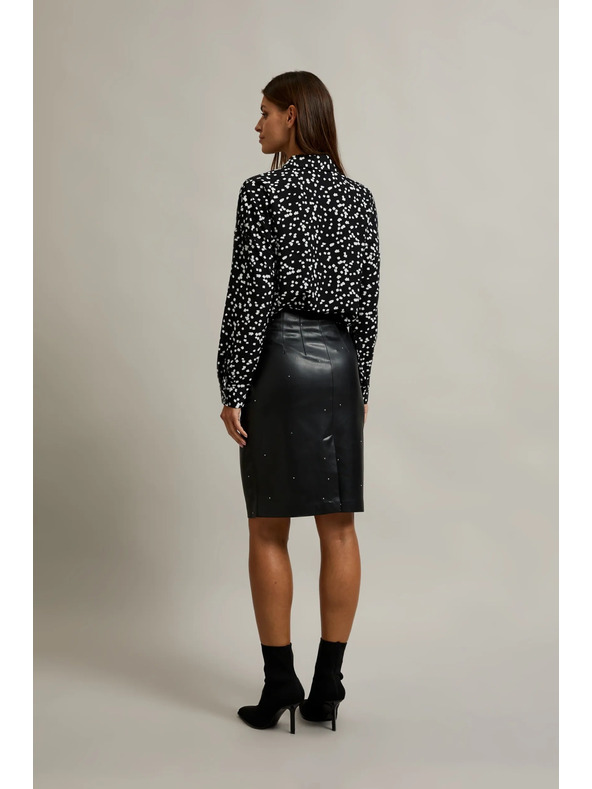 Moodo Voskovaná ceruzková sukňa čierna Moodo