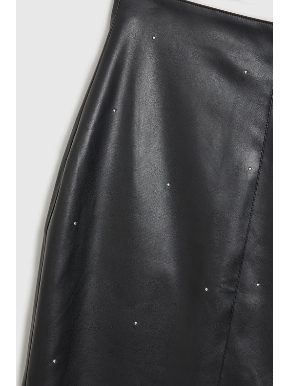 Moodo Voskovaná ceruzková sukňa čierna Moodo