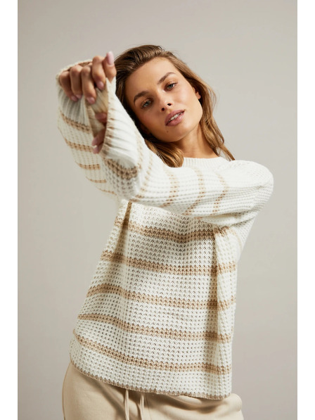 Moodo Béžový sveter s pruhmi a okrúhlym výstrihom Moodo