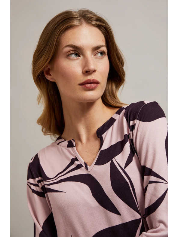 Moodo Sveter s geometrickým vzorom ružový Moodo