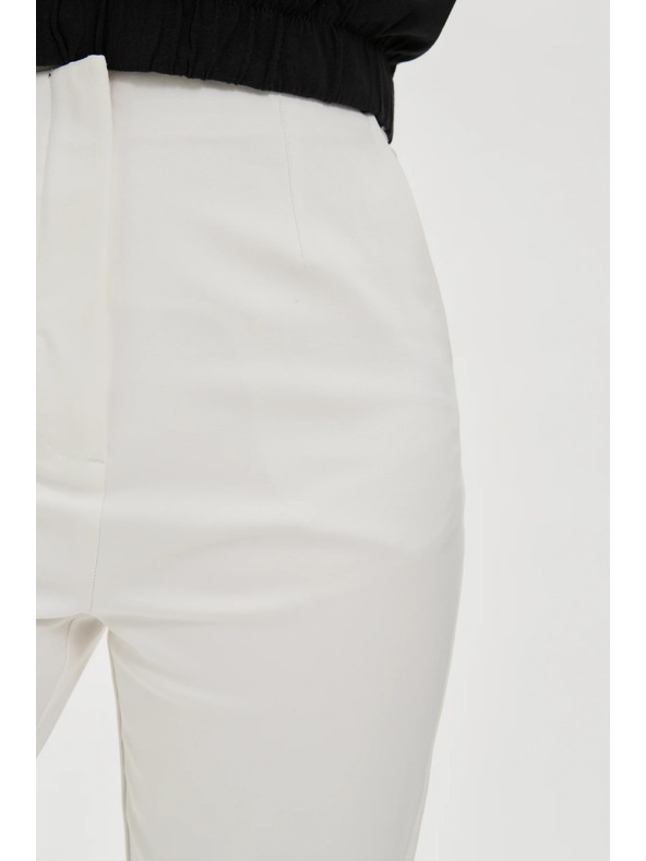 Moodo Biele rybičkové nohavice Moodo