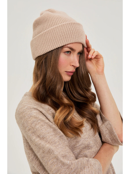 Moodo Čiapka s metalickou niťou béžová Moodo