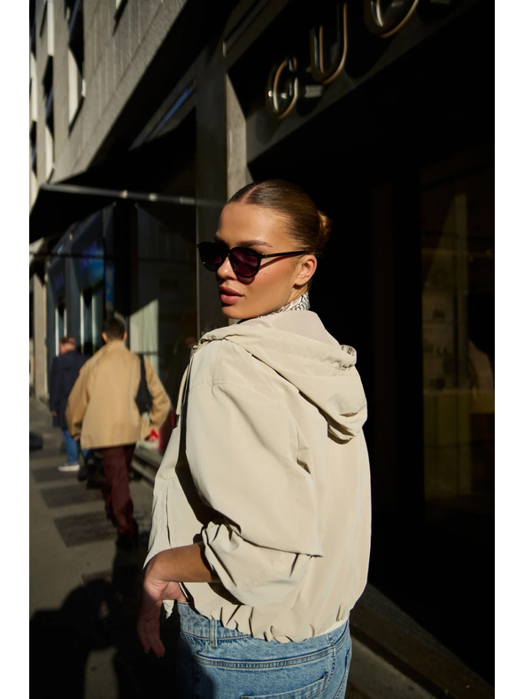 Moodo Tenká bunda s kapucňou béžová Moodo