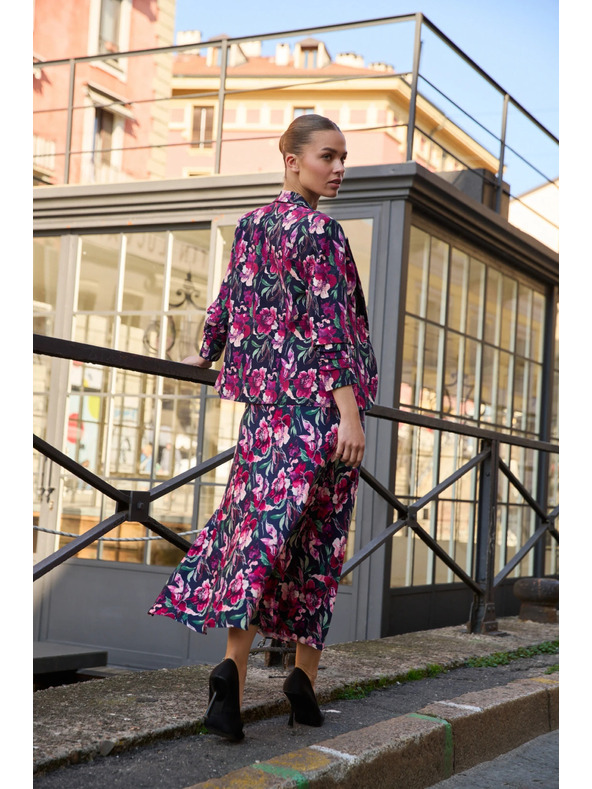 Moodo Sukňa s kvetmi tmavomodrá Moodo