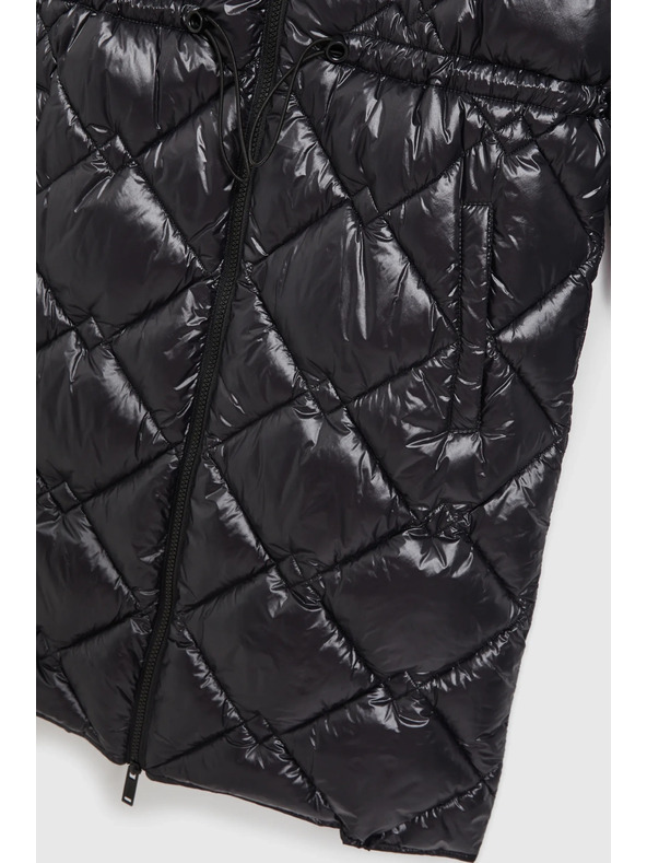 Moodo Prešívaná bunda so stahovacou šnúrou čierna Moodo