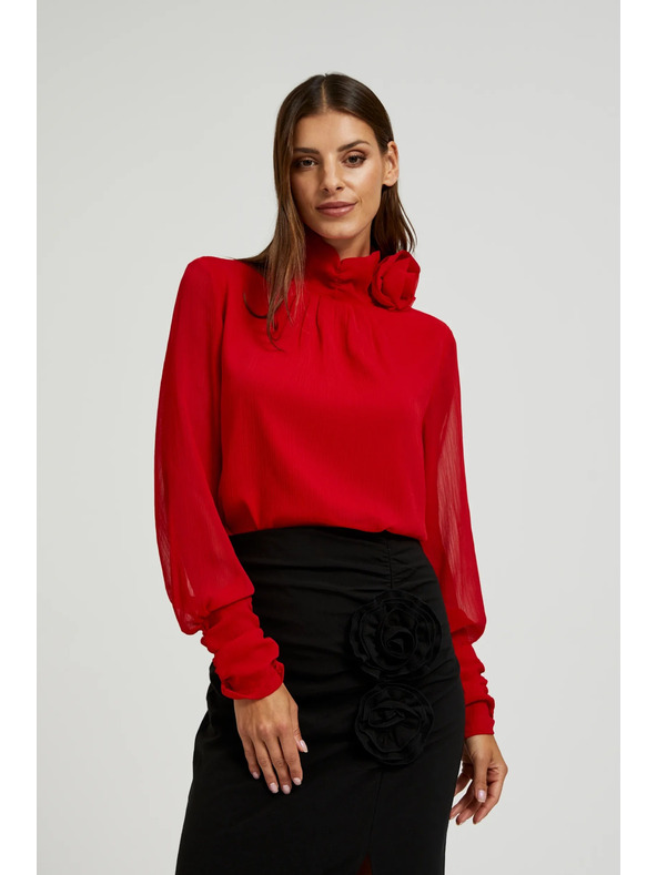 Moodo Elegantná košeľa s dekoratívnou ružou červená Moodo