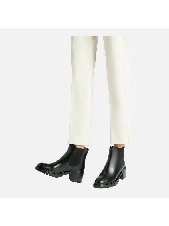 Geox Čierna dámska členková obuv Geox Damiana