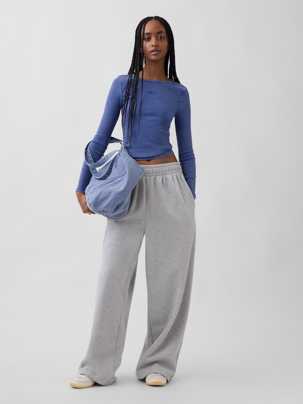 GAP Rebrované tričko s logom GAP