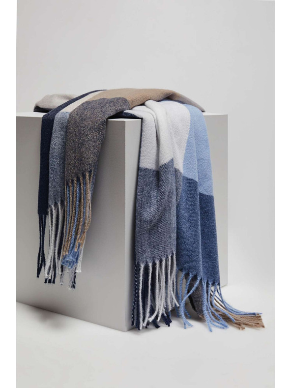 Moodo Tmavo modrý šál s kockou a strapcami Moodo