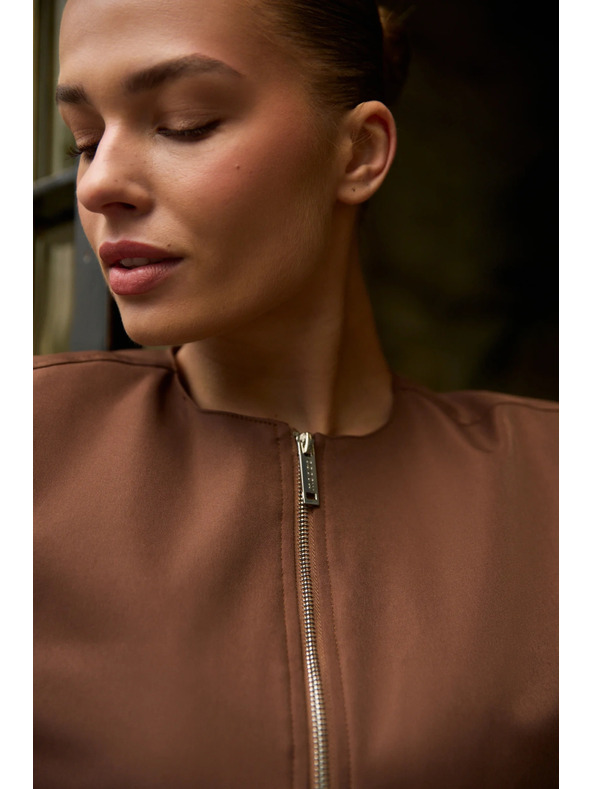 Moodo Krátka bunda hnedá Moodo