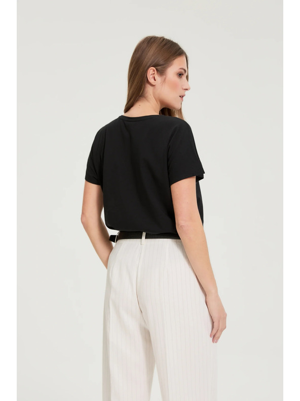 Moodo Blúzka s dekoratívnou aplikáciou čierna Moodo