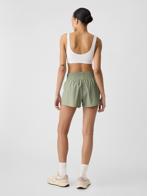 GAP Športové bežecké šortky GapFit 3" Mid Rise Runaround GAP