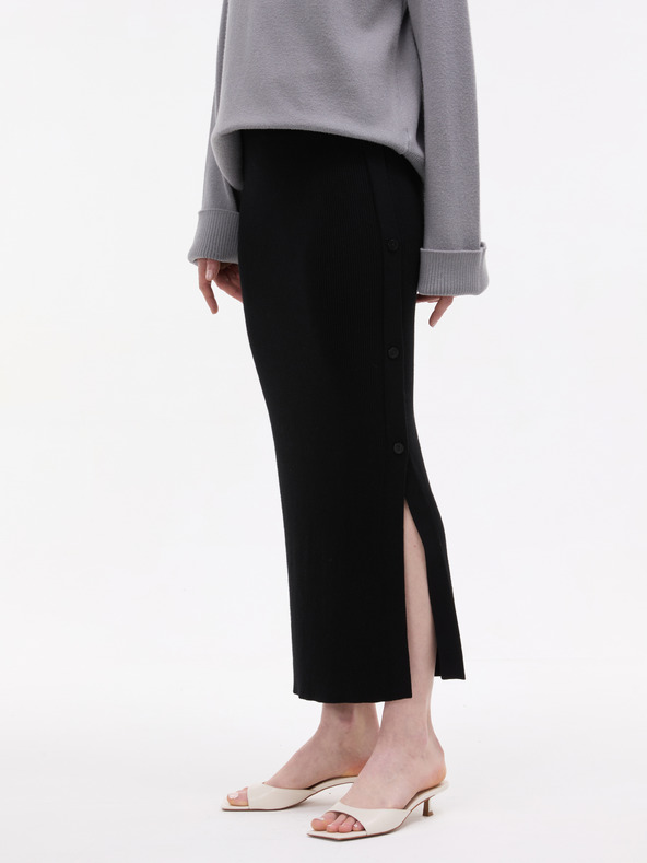 Orsay Čierna dámska úpletová sukňa ORSAY