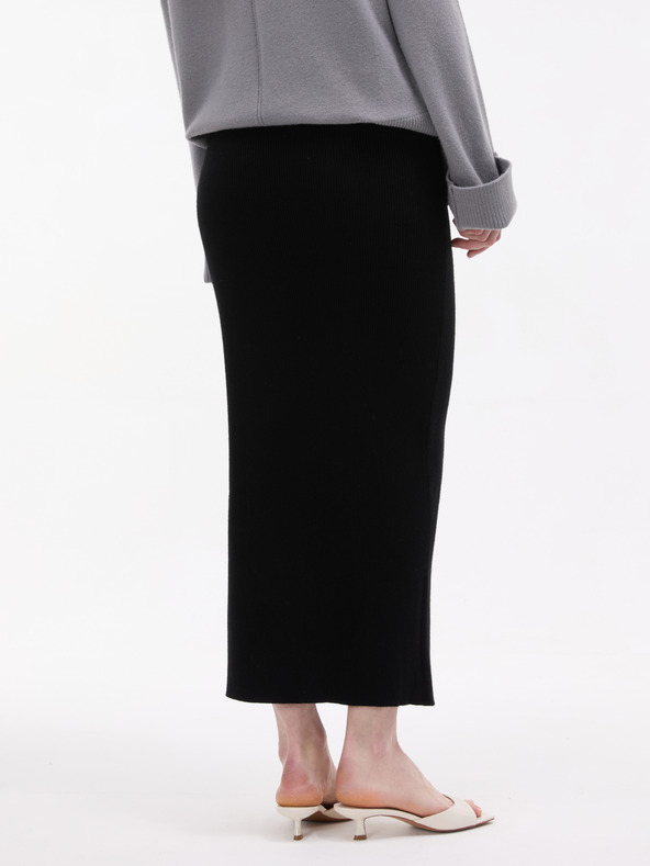 Orsay Čierna dámska úpletová sukňa ORSAY