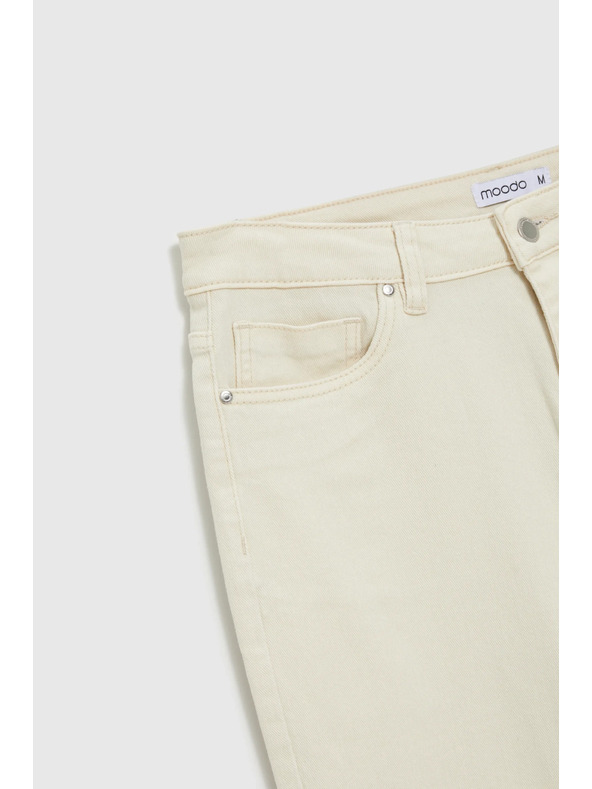 Moodo Džínsy s rovnými nohavicami béžové Moodo