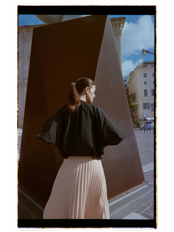 Moodo Čierna oversize bunda Moodo