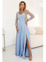 numoco LORETTA Jedinečné dlhé šaty s tylový rukávmi a výstrihom - svetlo modré