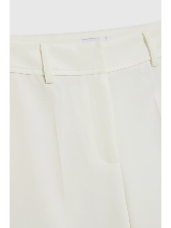 Moodo Nohavice so širokými nohavicami v hranách biele Moodo