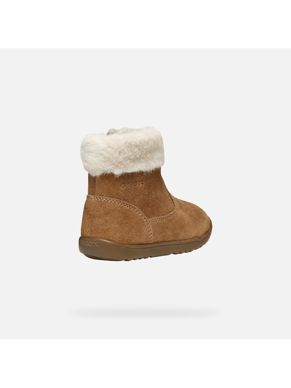 Geox Hnedá dievčenská zimná obuv Geox Macchia