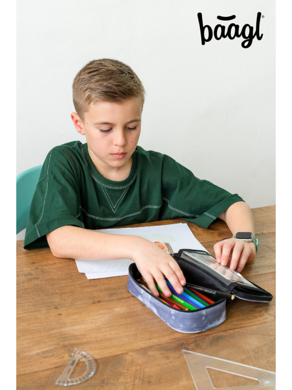 BAAGL  Sivý školský peračník Baagl NASA Grey