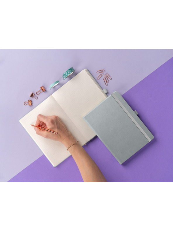 NOTIQUE NOTIQUE Notes Balacron, strieborný, bodkovaný, 15 x 21 cm