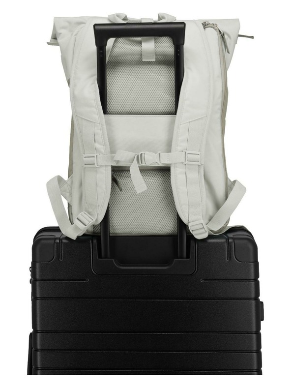 Travelite Batoh Travelite Basics Rollup Backpack Sand/Ivory