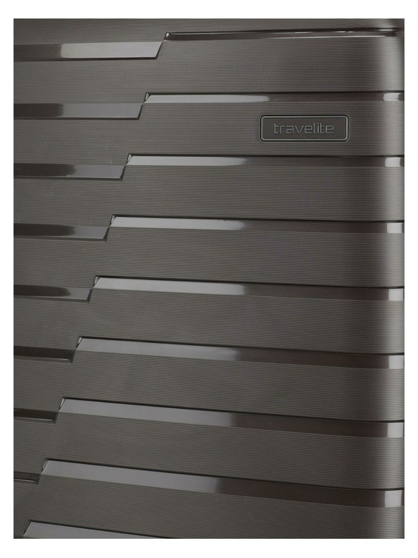 Travelite Cestovný kufor Travelite Air Base 4w S Front pocket Coffee