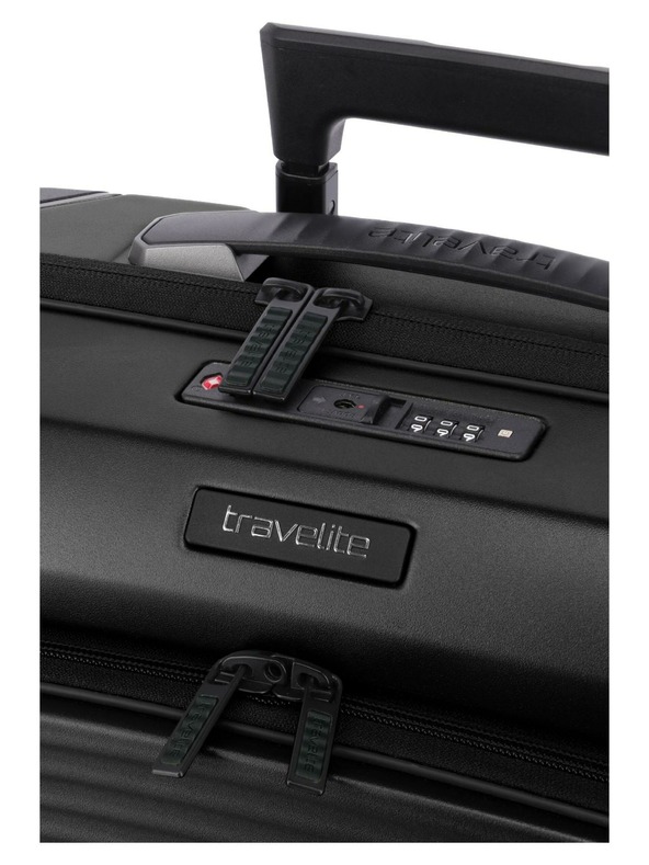 Travelite Cestovný kufor Travelite Millennium S Front pocket Black