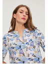 Moodo Košeľa z viskózy s kvetmi modrá Moodo