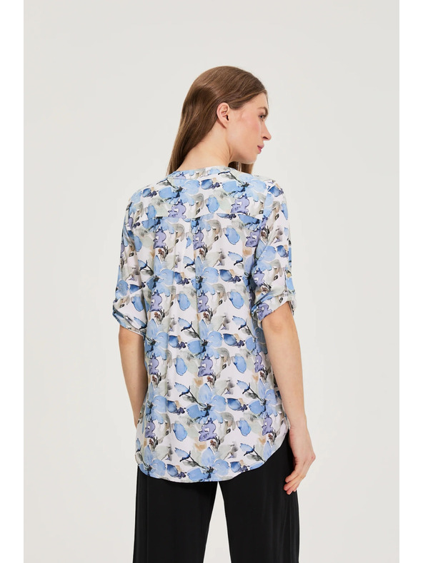 Moodo Košeľa z viskózy s kvetmi modrá Moodo