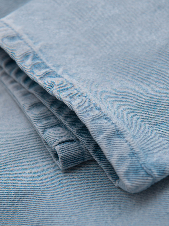 Ombre Clothing Pánske džínsové nohavice CARROT FIT s ostrihnutím - svetlo modré V1 OM-PADP-0250 Ombre Clothing